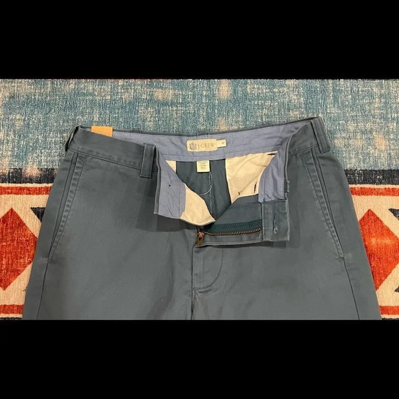 J Crew Men’s Blue Gramercy Short. Waist 30 - Picture 8 of 11
